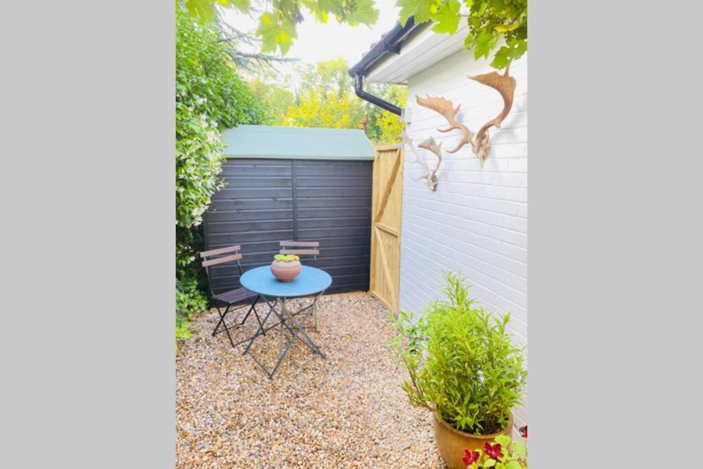 The Yellow Door Whitstable - Peaceful Retreat Close To Beach Eksteriør billede